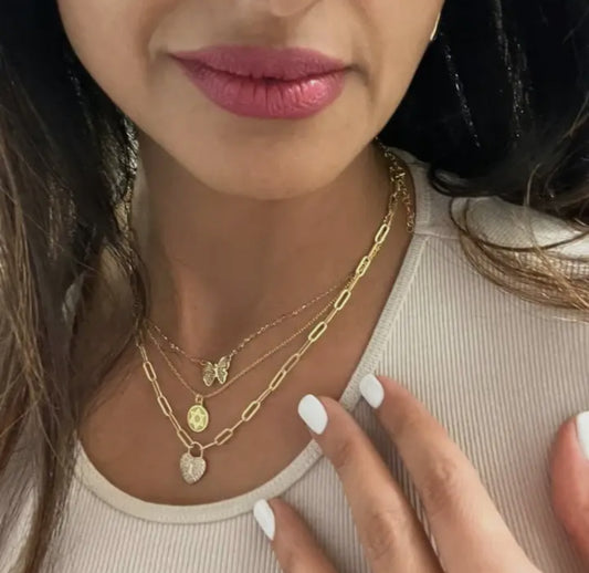 Star of David Necklace in Gold